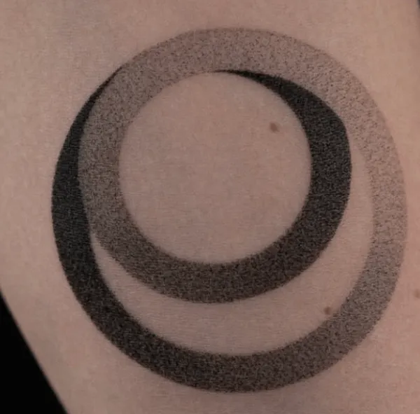 _fifne, Guest Artist bei True Canvas Wien – Realismus – Black & Grey, Surrealismus / Double Exposure, Dotwork