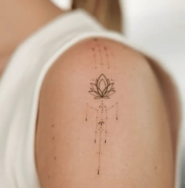 alinayur.tattoo