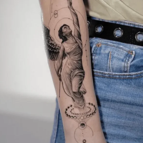 bernitattoo, Guest Artist bei True Canvas Wien – Realismus – Black & Grey