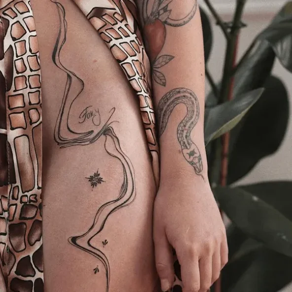 darya.ink, Guest Artist bei True Canvas Wien – Fineline / One Line / Tiny Tattoos / Schriftzüge, Mandalas / Ornamente