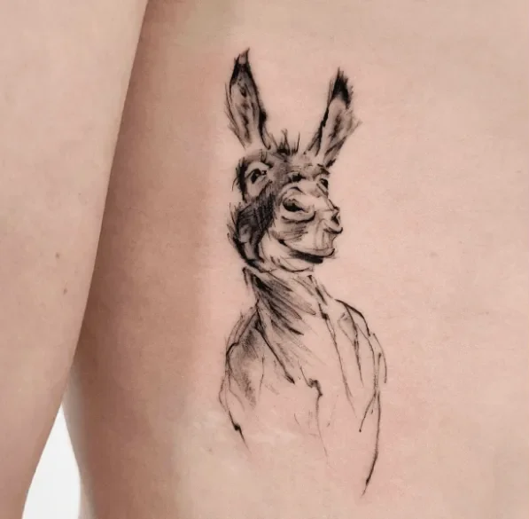 liao.yk.tattoo, Guest Artist bei True Canvas Wien – Fineline / One Line / Tiny Tattoos / Schriftzüge, Realismus – Black & Grey, Anime / Manga / Cartoon