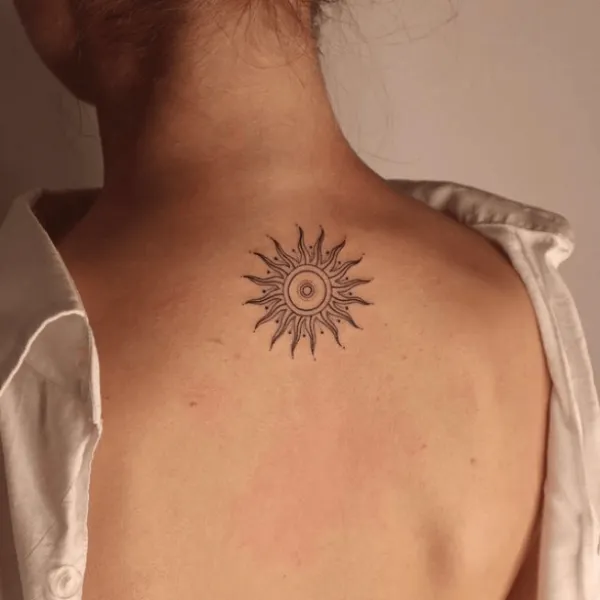 snezhka_ink, Guest Artist bei True Canvas Wien – Mandalas / Ornamente, Fineline / One Line / Tiny Tattoos / Schriftzüge