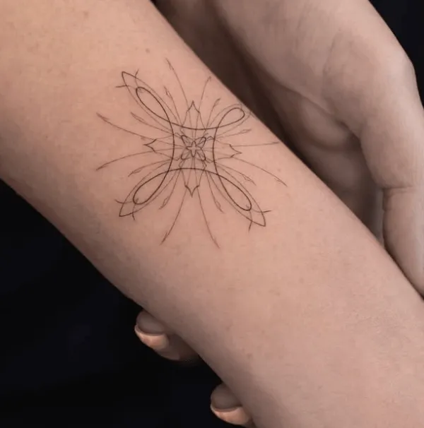 tattoo.veronica, Guest Artist bei True Canvas Wien – Fineline / One Line / Tiny Tattoos / Schriftzüge