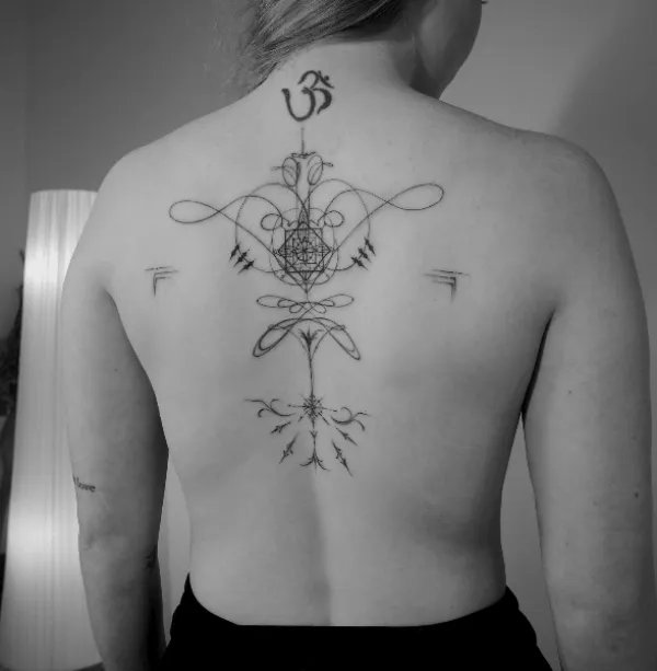 vedalines, Guest Artist bei True Canvas Wien – Fineline / One Line / Tiny Tattoos / Schriftzüge